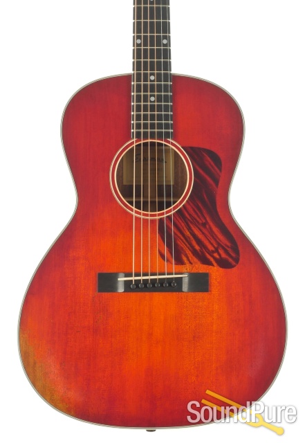 Eastman E10OOSS/V Adirondack/Mahogany Acoustic #14850580 — image 1
