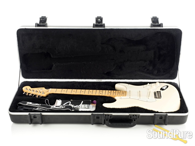 Fender American Standard Strat White #US10207482 - Used — image 7