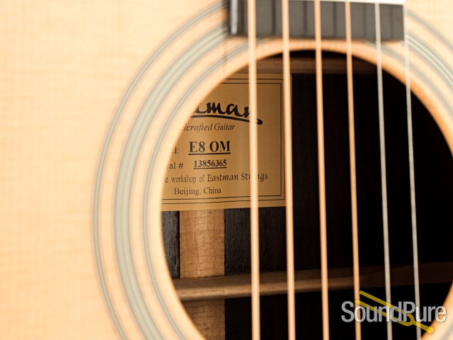 Eastman E8OM Sitka/Rosewood Acoustic Guitar #13856365 — image 6