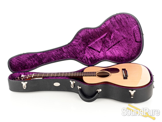Collings 01T Traditional Sitka/Mahogany Acoustic #28305 — image 2