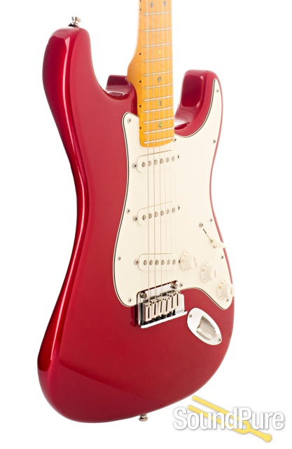 Fender American Deluxe Strat "V-Neck" Red #DZ9331029 - Used — image 6