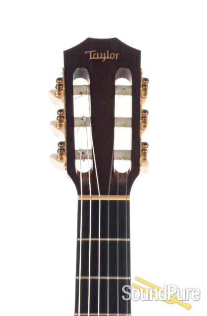 Taylor 2011 Jason Mraz Sig Cutaway Nylon  #110680127 - Used — image 4