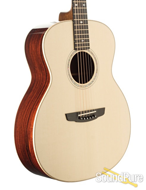 Goodall Cocobolo/Spruce Concert Jumbo Acoustic #CCJ6713 — image 3