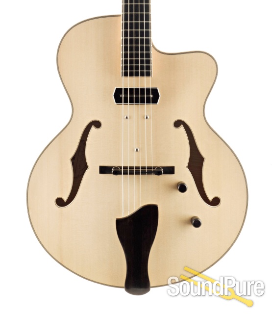 Eastman AR905CC-BD Cutaway Archtop #119030 — image 1
