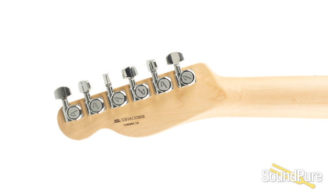 Fender American Elite Tele Cherry Burst #US16126554 - Used — image 4