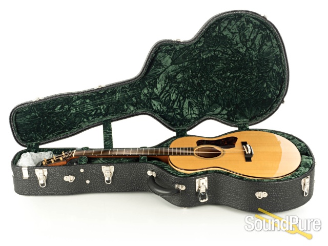 Bourgeois Small Jumbo Custom Acoustic Guitar #005903 - Used — image 1