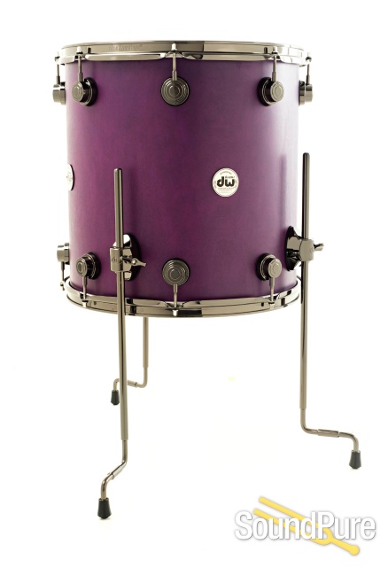 DW 4pc Collectors Series Maple Drum Set - Ultra Violet Satin — image 4