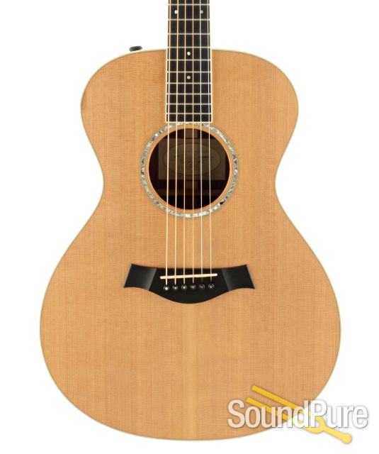 Taylor GC7 Cedar/IRW Acoustic #20070507127 - Used — image 1