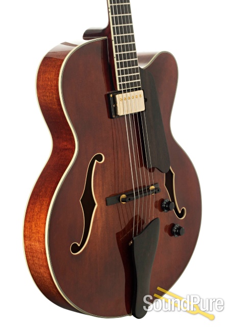 Eastman AR503CE Spruce/Maple Archtop #16650036 - Used — image 2