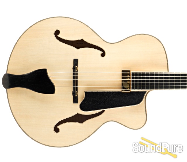 Eastman AR905CE-BD Cutaway Archtop #13850574 — image 10