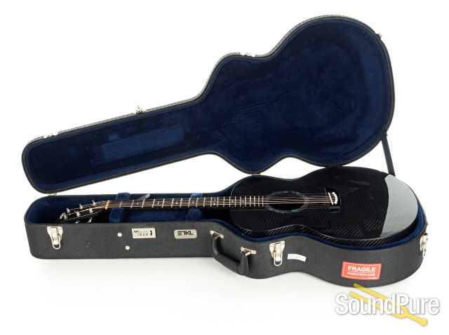Rainsong Black Ice Jumbo Carbon Fiber Acoustic #12277 - Used — image 7