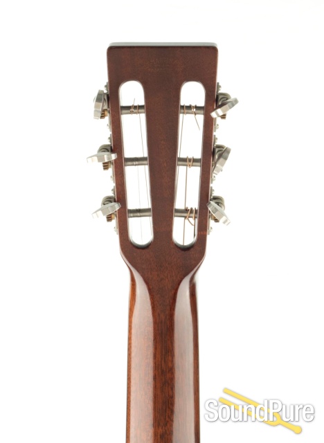Martin 2002 D-18VS Adirondack/Mahogany Guitar #848334 - Used — image 5
