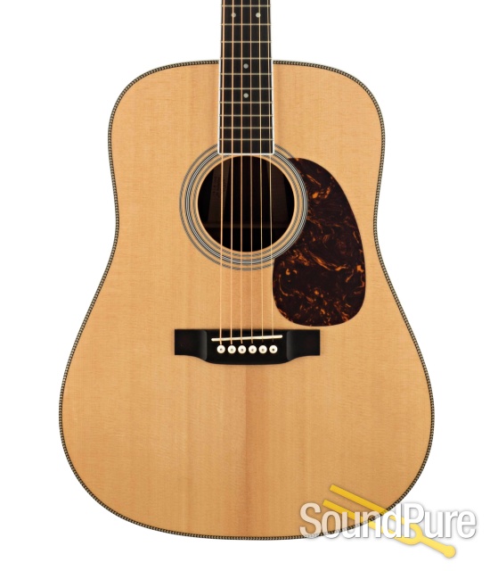 Martin 2011 HD-35 Sitka/East Indian Rosewood #1500519 - Used — image 1