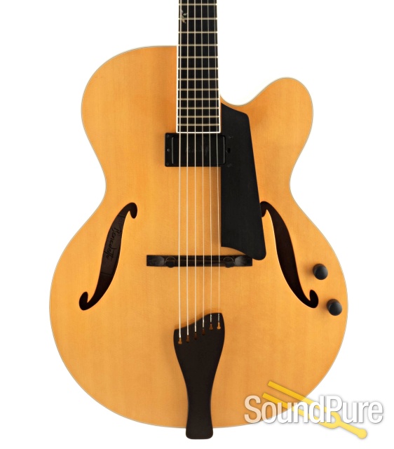 Benedetto Bravo Blonde Archtop #172 - Used — image 1