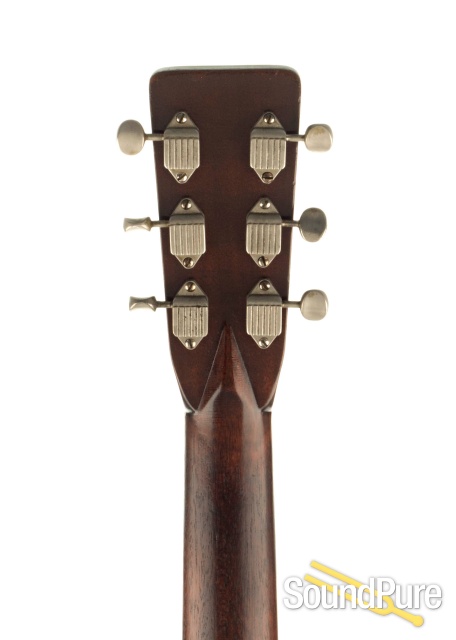 Martin Vintage 1952 D-28 Natural Acoustic #126973 - Used — image 4