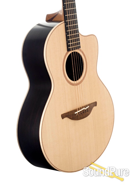 Lowden S-32c Sitka/East Indian Rosewood Acoustic #23237 — image 3