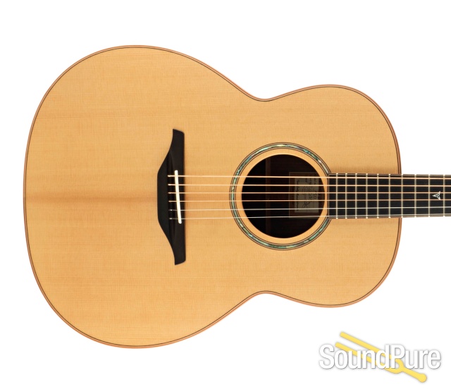 McIlroy A30 Sitka/IRW Mid-Size Jumbo Acoustic #1037 - Used — image 10