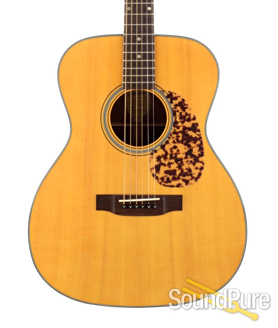 Blueridge BR-143 000-Style Sitka/Mahogany #17060068 - Used — image 1