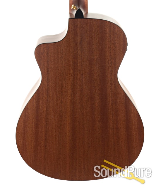 Taylor N32ce Nylon String Acoustic #20020325702 - Used — image 5