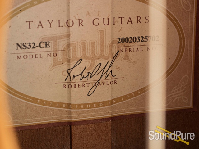 Taylor N32ce Nylon String Acoustic #20020325702 - Used — image 6