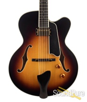 Eastman T146SM - SB Thinline Archtop #13850412 Eastman T146SM - SB Thinline Archtop #13850412