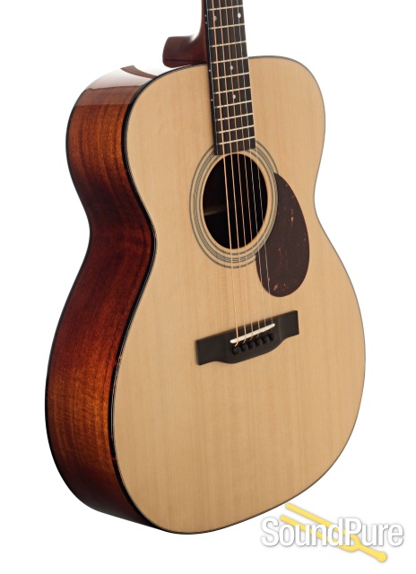 Eastman E6OM Sitka/Mahogany Acoustic Guitar #11955715 — image 3