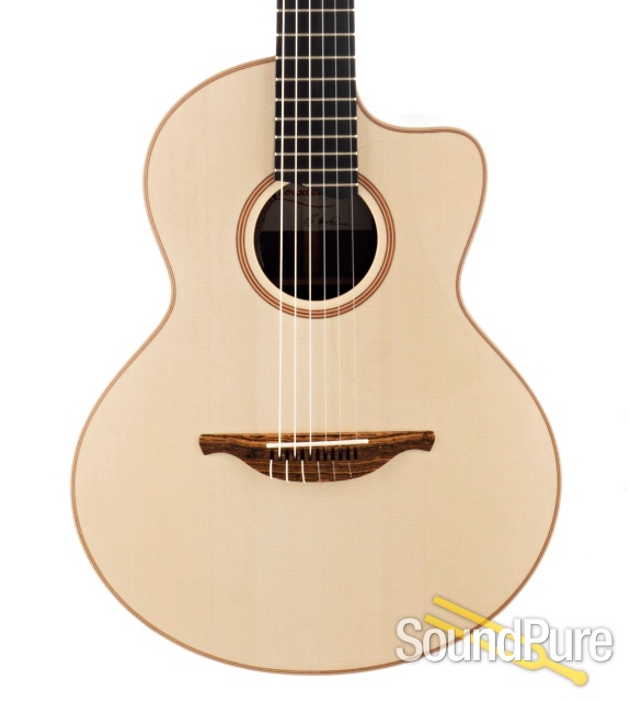 Lowden S-32J Alpine Spruce/IRW Acoustic/Nylon #23119 — image 1