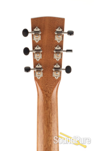 Goodall Traditional Baritone Bear Claw/Cherry Acoustic #6753 — image 4