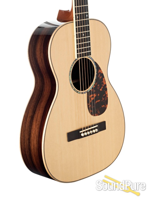 Larrivee P-09 Sitka/IRW Parlor Guitar #116823 - Used — image 3