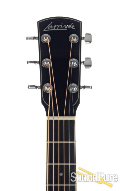 Larrivee P-09 Sitka/IRW Parlor Guitar #116823 - Used — image 4