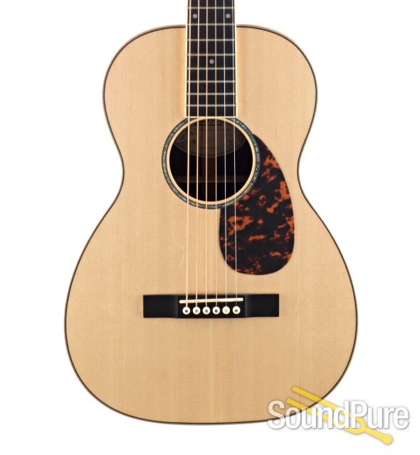 Larrivee P-09 Sitka/IRW Parlor Guitar #116823 - Used — image 1