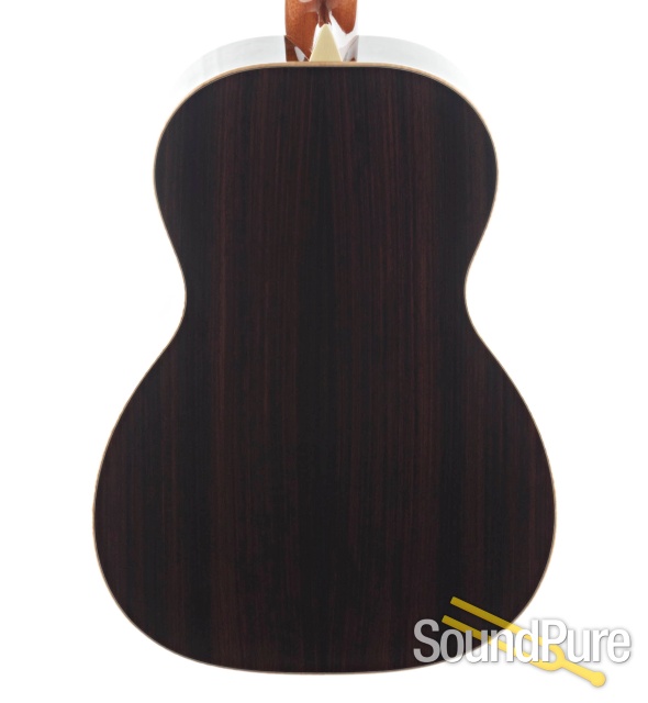 Larrivee P-09 Sitka/IRW Parlor Guitar #116823 - Used — image 7