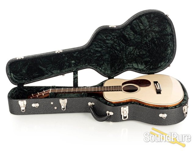 Bourgeois 00 - 12 Fret Coupe White Spruce/Koa Acoustic #8536 — image 6