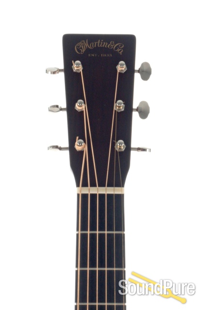 Martin D-18GE Adirondack/Mahogany Guitar #1918285 - Used — image 3