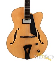 Comins GCS-16-1 Spruce/Flame Maple Blond Archtop #118053 Comins GCS-16-1 Spruce/Flame Maple Blond Archtop #118053