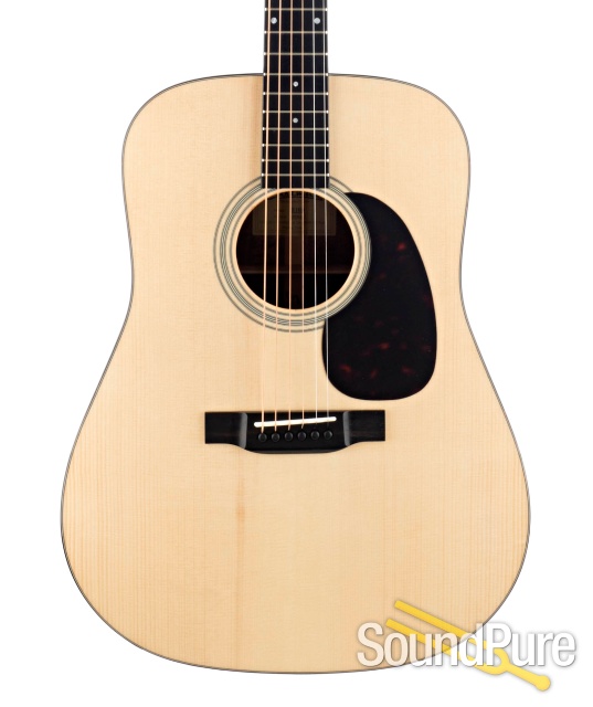 Eastman E10D Addy/Mahogany Acoustic Guitar #12956257 — image 1