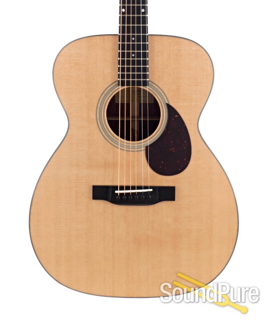 Eastman E6OM Sitka/Mahogany Acoustic Guitar #13955075 — image 1