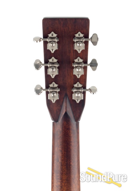 Eastman E8OM Sitka/Rosewood Acoustic Guitar #12956758 — image 4