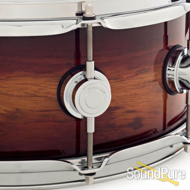 DW 5.5x14 Santa Monica Series Maple Snare Drum-Padauk — image 4