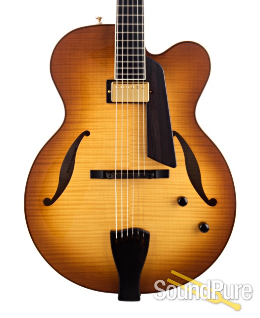 Sadowsky Jim Hall Model Caramel Burst Archtop #A1297 - Used — image 1