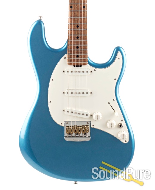 Ernie Ball Music Man Hunter Hayes Cutlass #S03134 - Used — image 1