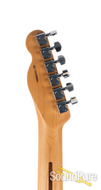 Fender American Professional Telecaster #US16095854 - Used — image 9