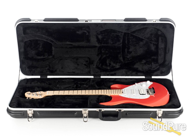 Ernie Ball Music Man Silhouette Special #G68052 - Used — image 5