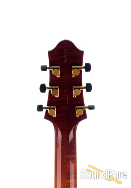 Benedetto Bambino Deluxe Autumn Burst Archtop #52306 - Used — image 3