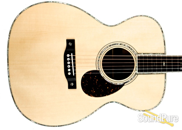 Eastman E40OM Adirondack/Rosewood Acoustic Guitar #13950419 — image 4