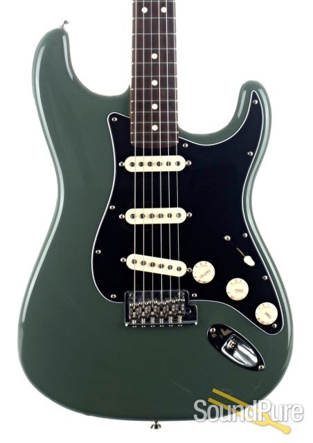 Fender American Pro Strat Antique Olive #US17074934 - Used — image 1
