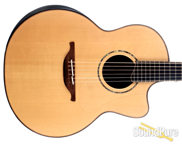 Lowden F35C Pierre Bensusan Signature #16662 Acoustic - Used — image 4