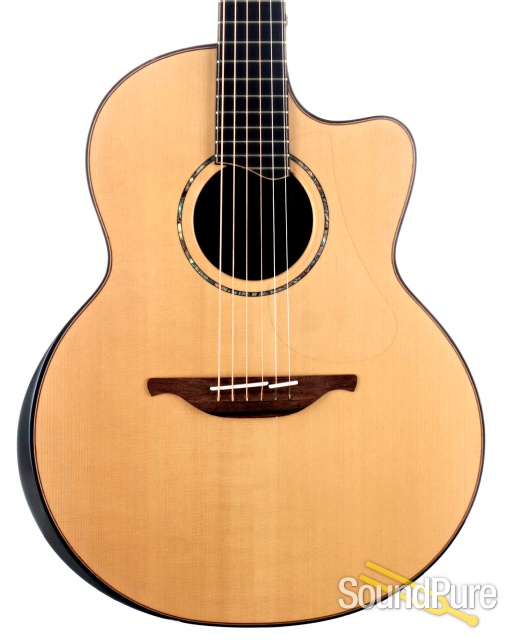 Lowden F35C Pierre Bensusan Signature #16662 Acoustic - Used — image 1