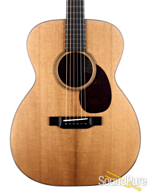 Bourgeois OM Custom Addy/Mahogany Acoustic #008659 — image 1