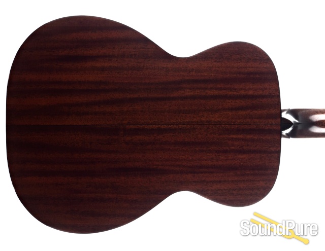 Bourgeois OM Custom Addy/Mahogany Acoustic #008659 — image 8